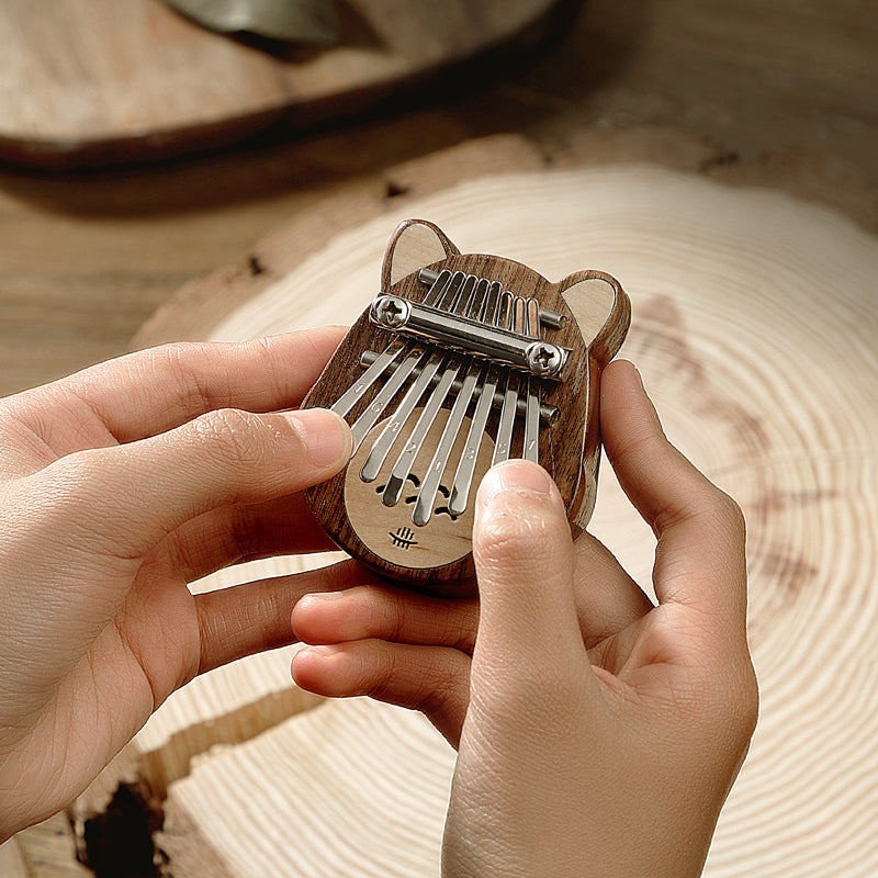 Hluru 8 touches noyer do majeur Totoro kalimba