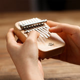 Petit Kalimba Hluru à 8 touches en érable et do majeur