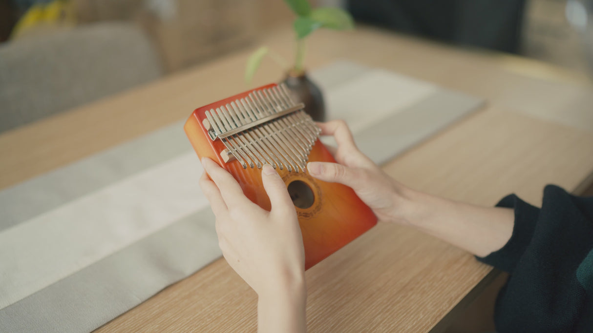 Huashu 17 Keys Maple C Major Kalimba - Totem